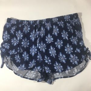 Shorts soft rayon material